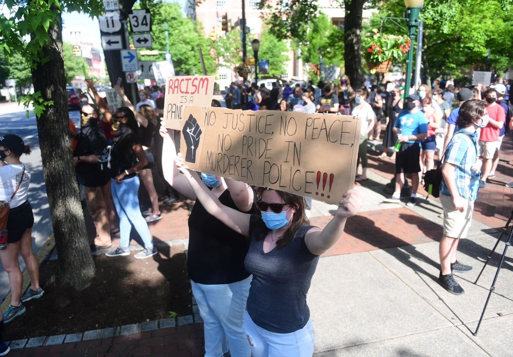 Solidarity on the Square